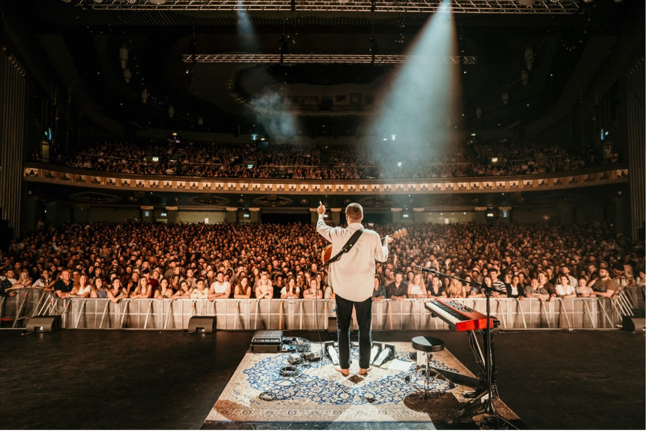 ZIGGY ALBERTS BRINGS NEW LOVE WORLD TOUR TO UNITED KINGDOM & IRELAND THIS SUMMER 2024