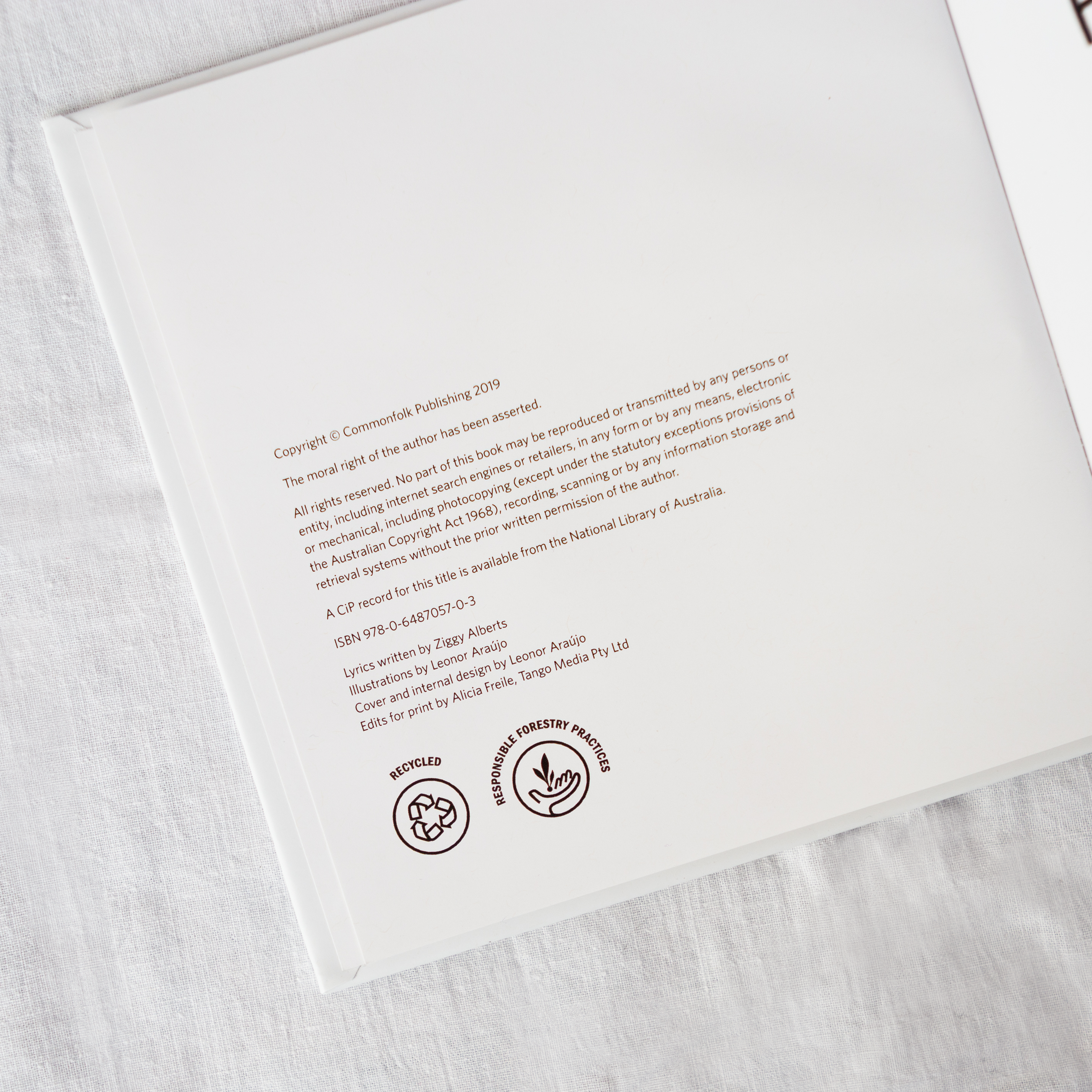 Hands I Can Hold Lyric Book